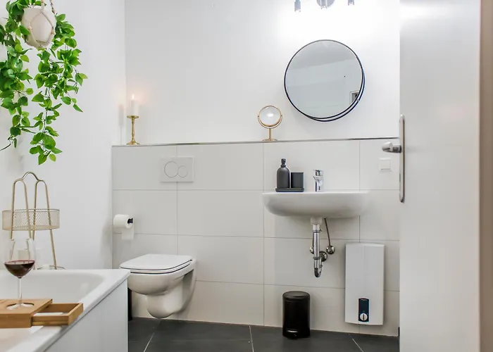 公寓 Altstadtflair In Der Fussgaengerzone Mit Parkplatz Und Office *