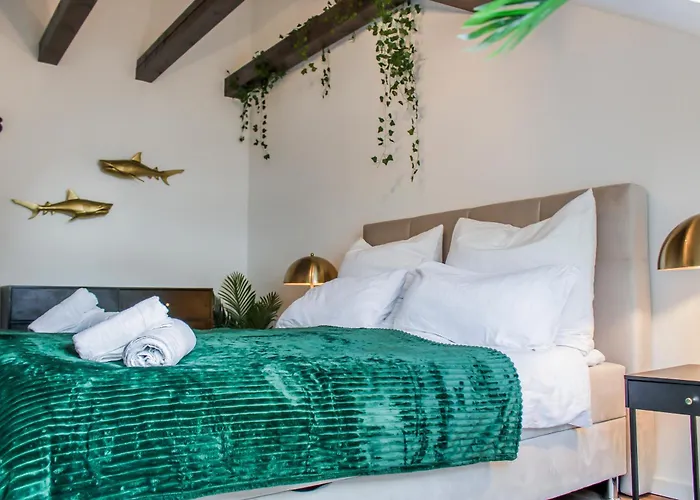 Apartamento Altstadtflair In Der Fussgaengerzone Mit Parkplatz Und Office Braunschweig